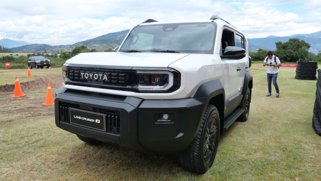 Estrategia de marca, historia y marketing experiencial marcan el lanzamiento del Land Cruiser FJ de Toyota en Ecuador Estrategia de marca, historia y marketing experiencial marcan el lanzamiento del Land Cruiser FJ de Toyota en Ecuador
