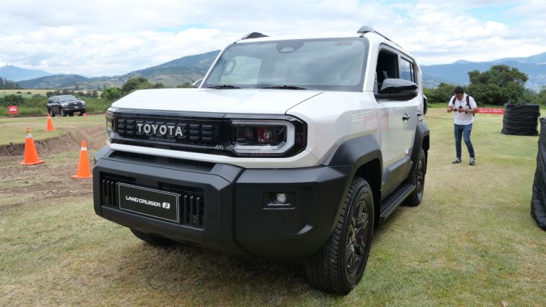 Estrategia de marca, historia y marketing experiencial marcan el lanzamiento del Land Cruiser FJ de Toyota en Ecuador